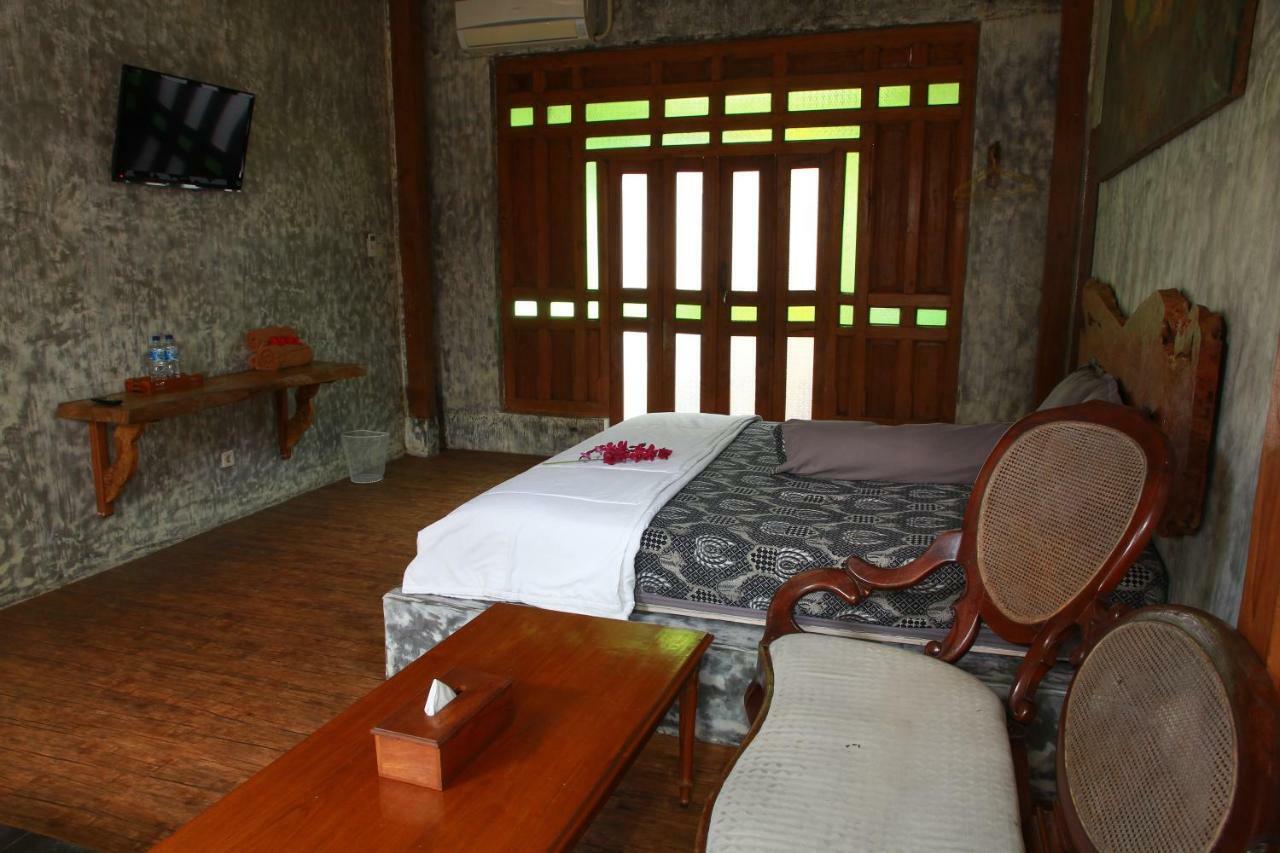 Ndalem Mj Homestay Yogyakarta Kültér fotó